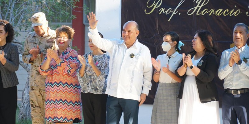 Celebra Alcalde 50 aniversario de Secundaria No 30 
