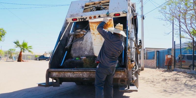 Regulariza 30 Ayuntamiento recolección de basura de manera semanal