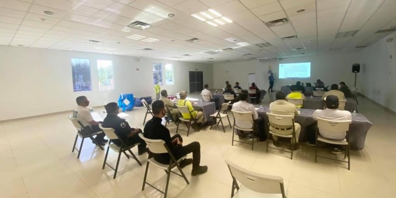 Se capacitan empleados municipales en manejo de gas cloro