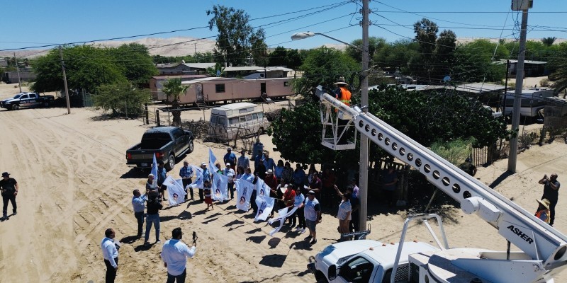 Supervisa alcalde arranque de rehabilitación de alumbrado en el Golfo de Santa Clara
